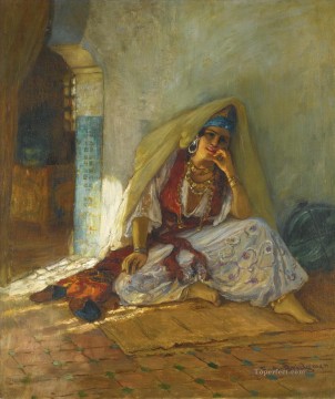 150の主題の芸術作品 Painting - 物思いにふけるひととき フレデリック・アーサー・ブリッジマン アラブ